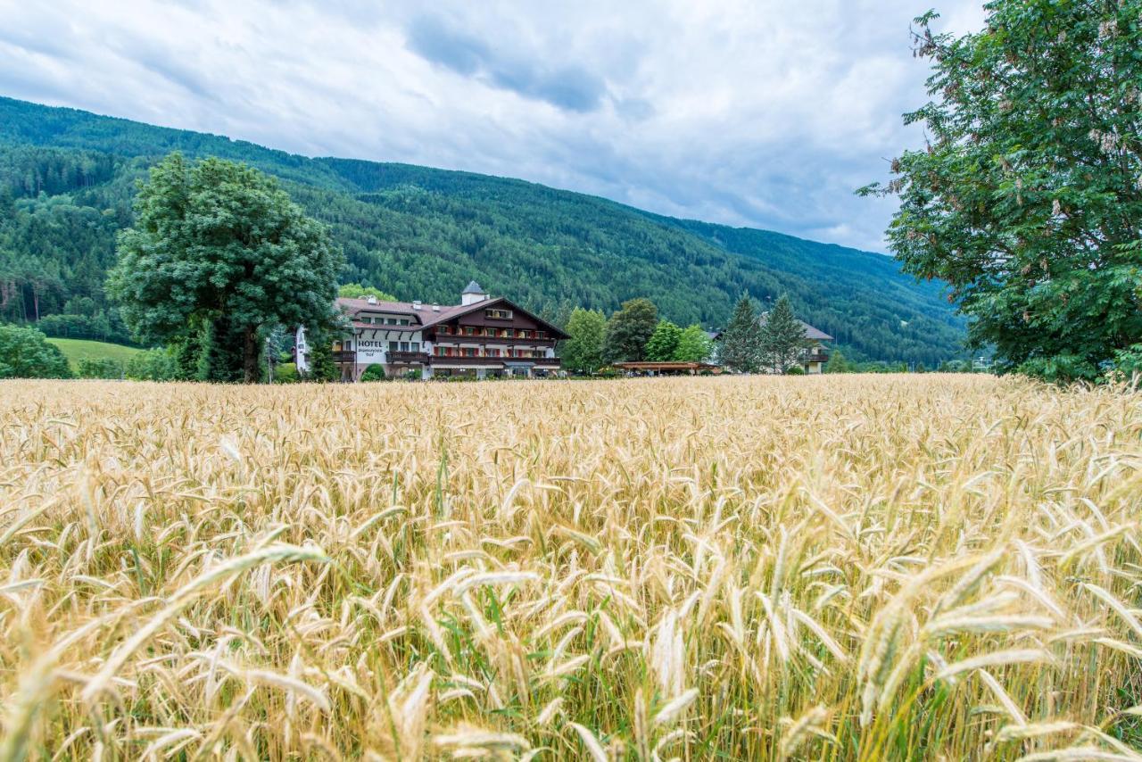 Hotel Sigmunderhof Chienes Kültér fotó