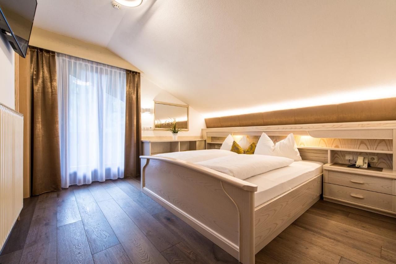 Hotel Sigmunderhof Chienes Kültér fotó