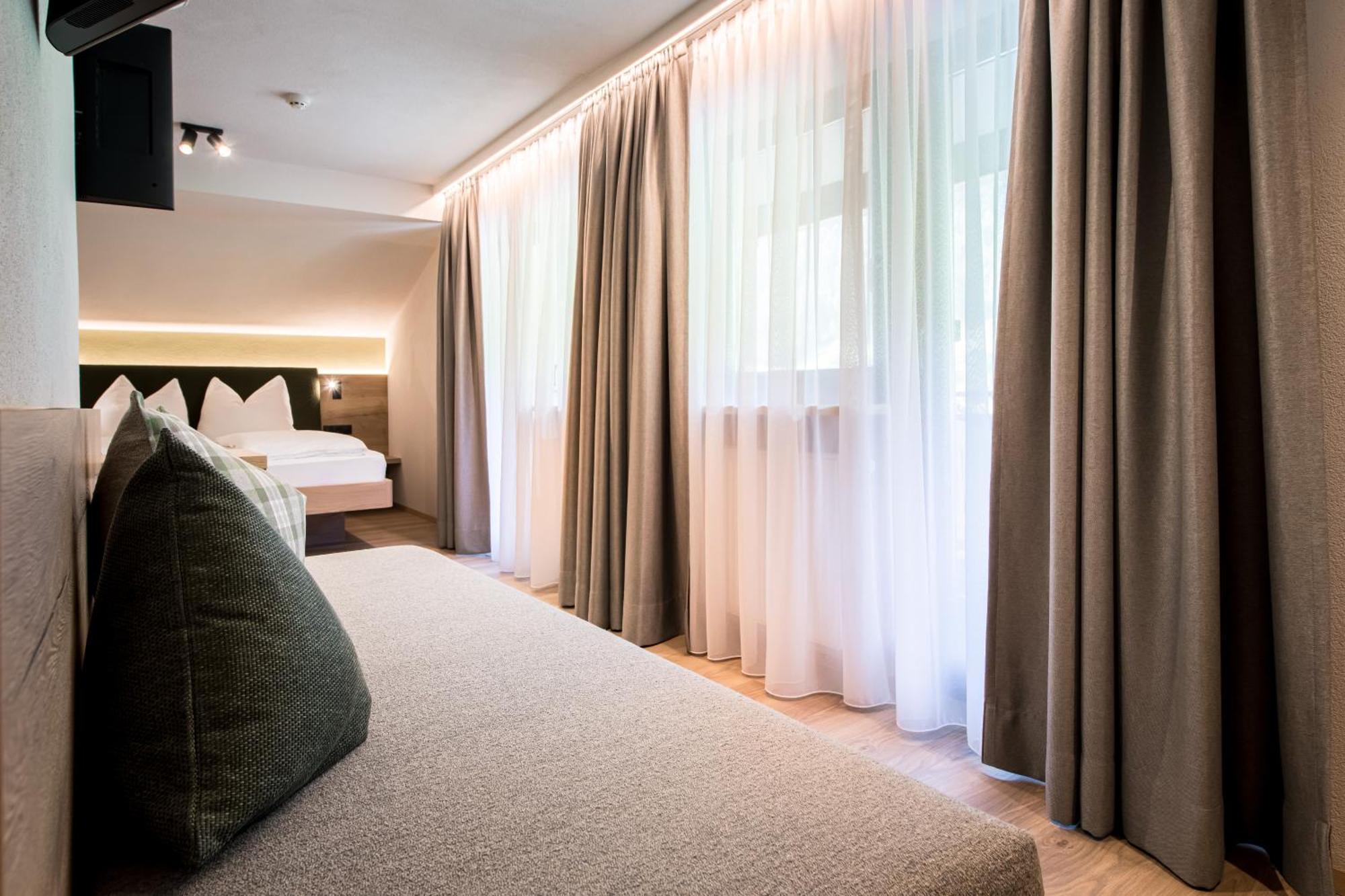 Hotel Sigmunderhof Chienes Kültér fotó